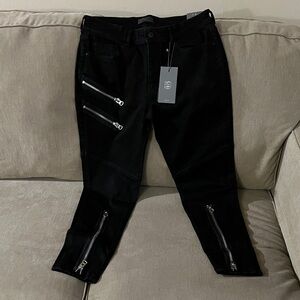 Zara Black Skinny Men's Jeans with Zipper Accents